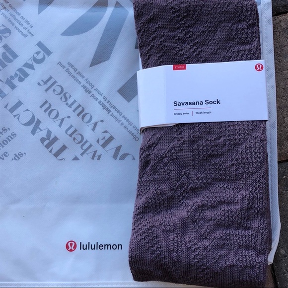 Lululemon Savasana Sock Size M/L - NWT last pair - Picture 7 of 13